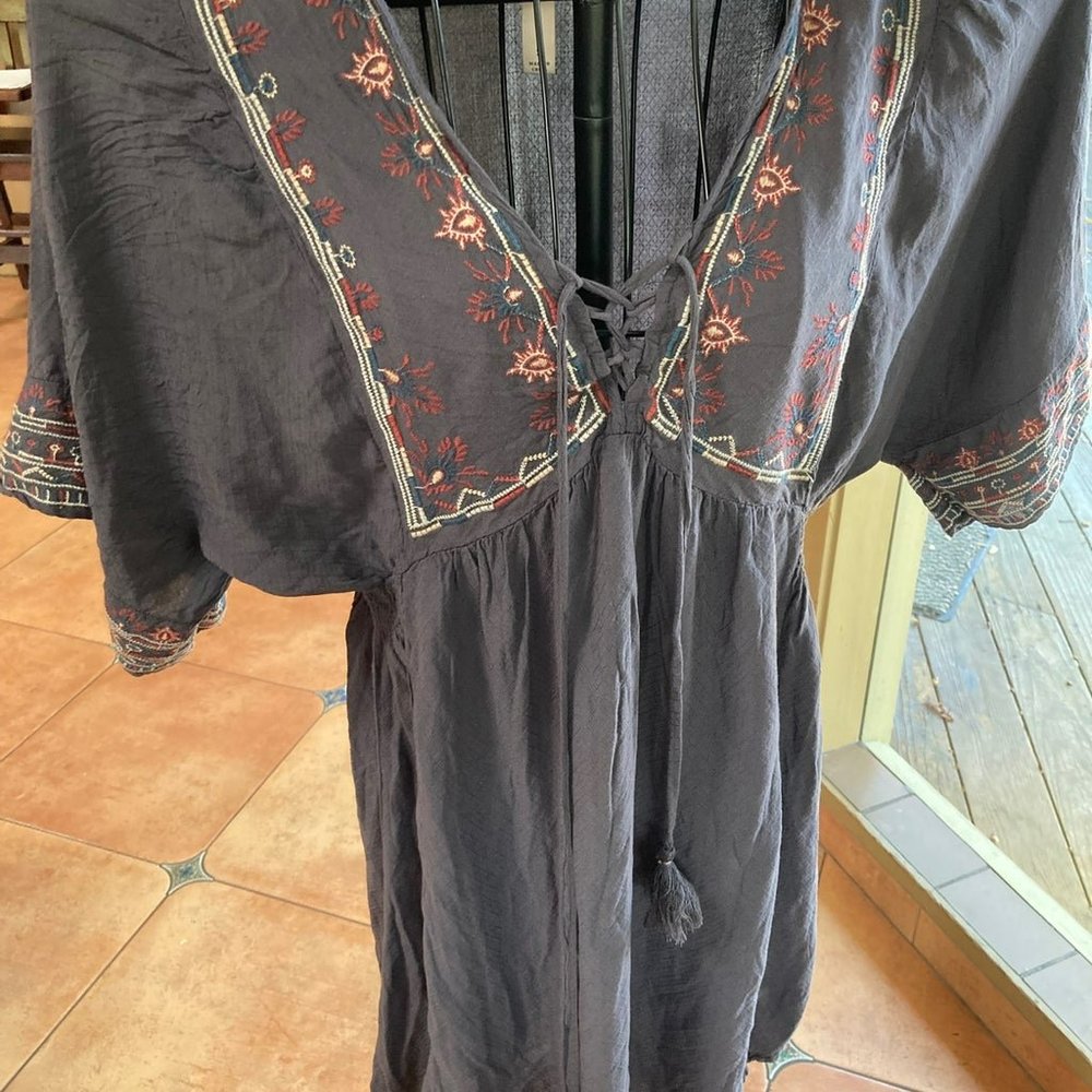 Knox Rose Short Gray Dress